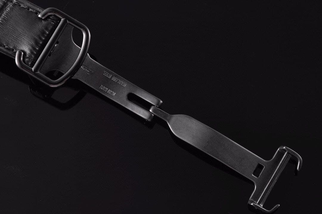 Santos De Cartier  BlaCK