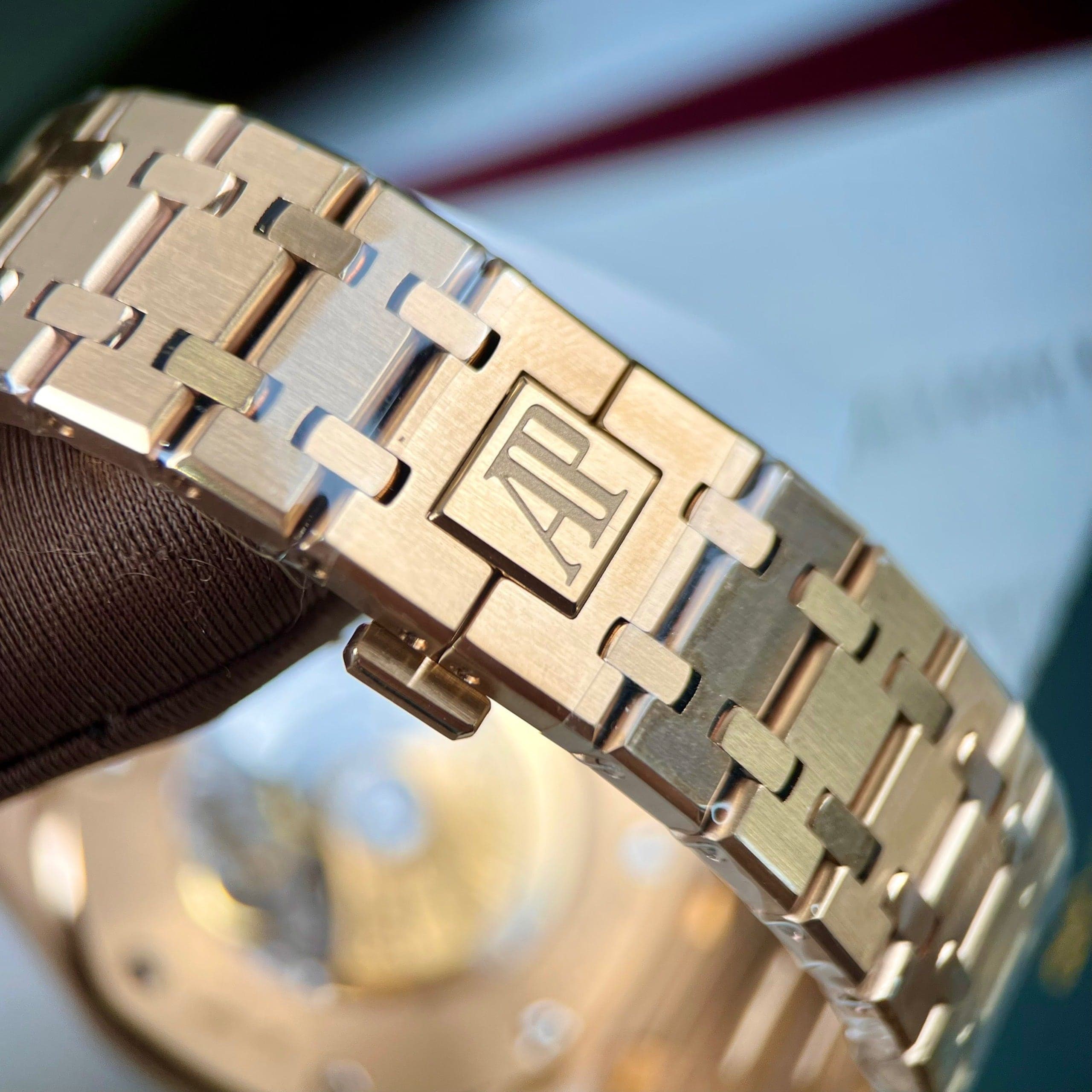Audemars Piguet Royal Oak 15400OR