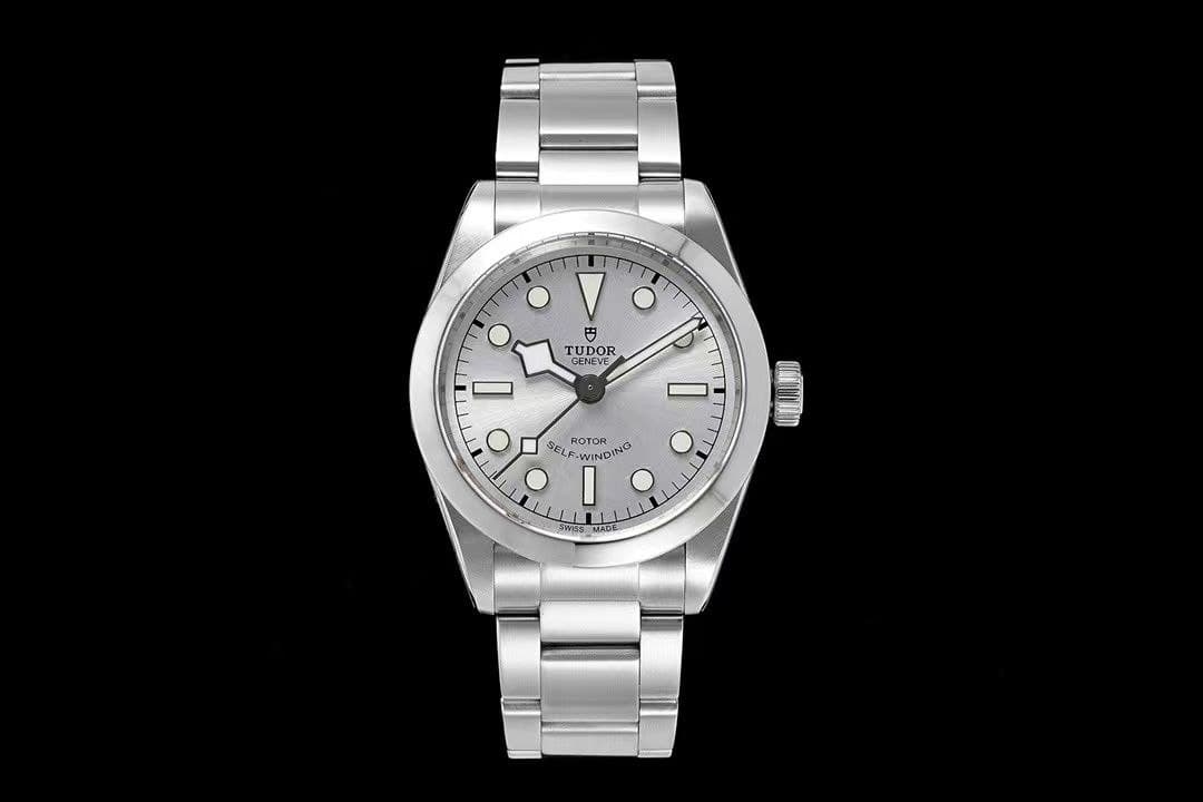 Tudor Black Bay  Automatic